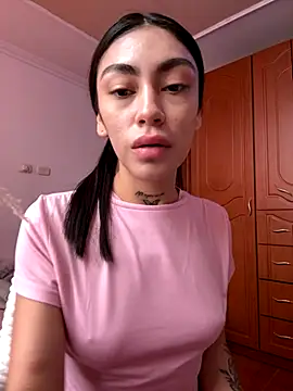 Effy Bonny online show from 10.27.25