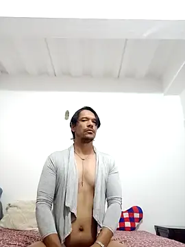 Snapshot of Leandona chatting on 11.01.25 Leandona online show from 11.01.25