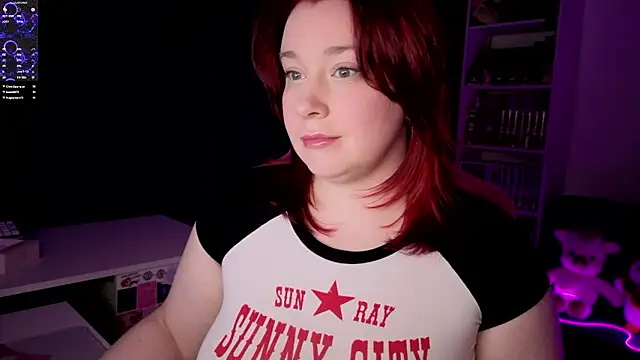 Snapshot of gitera_ chatting on 07.16.26 gitera online show from 07.16.26