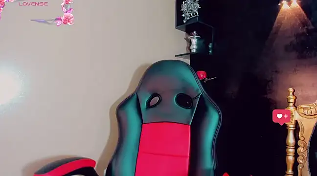 Kendall hornyy online show from 02.07.25