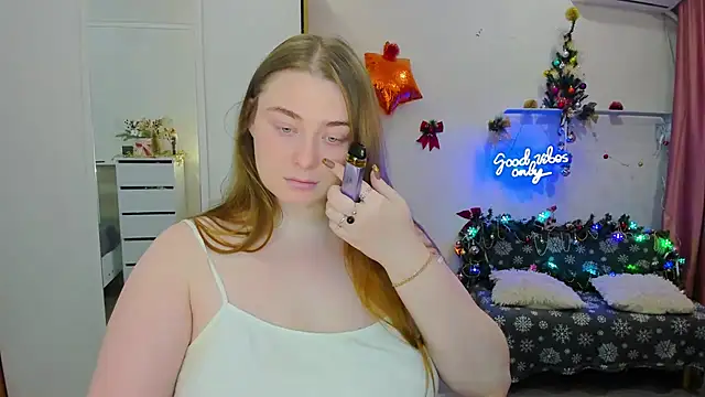 Demure Smile online show from 12.04.24