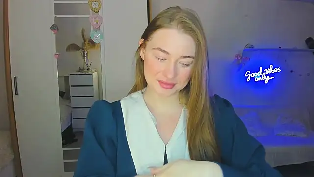 Demure Smile online show from 02.15.25