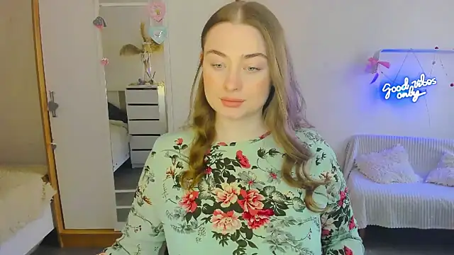 Demure Smile online show from 02.19.25