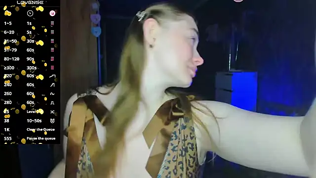 Demure Smile online show from 03.22.25