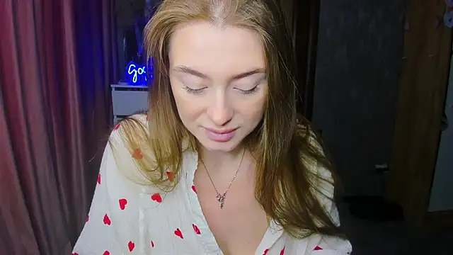 Demure Smile online show from 09.13.25