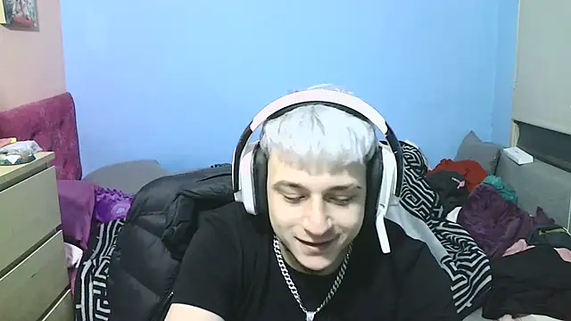 Nenejoven16- online show from 02.17.25