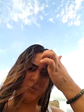 sexy-latin10 online show from 12.15.25