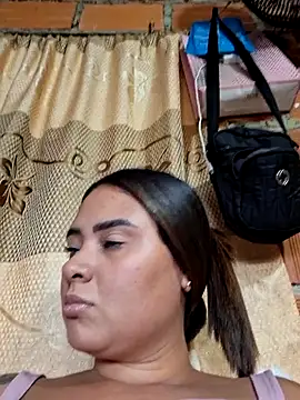 Snapshot of sexy-latin10 chatting on 02.01.26 sexy-latin10 online show from 02.01.26