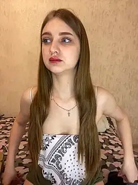 MollyDolle online show from 12.21.24