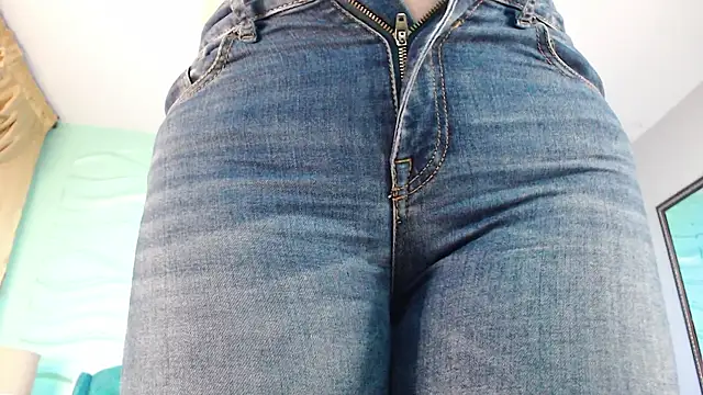 BarbaraTyleer online show from 02.20.25