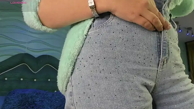 BarbaraTyleer online show from 02.17.26