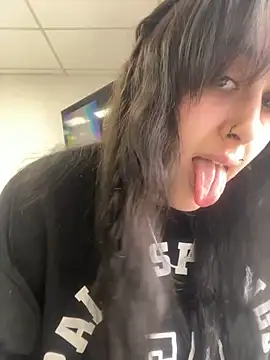 ThicBunz online show from 03.05.25