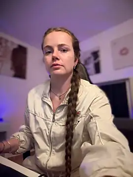 Piinkpandora online show from 04.04.26