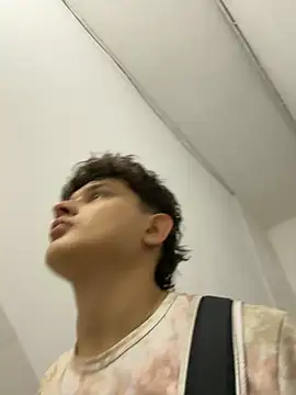 Snapshot of Nathan_Bluee chatting on 09.14.25 Nathan Bluee online show from 09.14.25