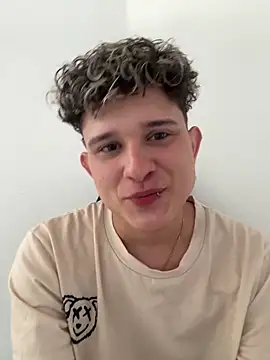 Nathan Bluee online show from 04.04.26