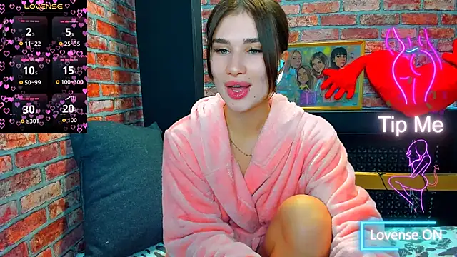 UrJoyy online show from 11.19.25