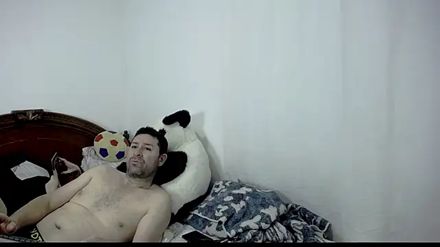 ambar jacksonn online show from 12.16.25