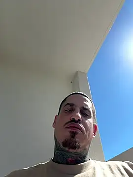 Snapshot of juicyj1311 chatting on 02.12.26 juicyj1311 online show from 02.12.26