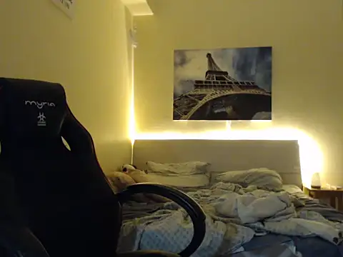 Snapshot of amydamarw chatting on 02.04.26 amydamarw online show from 02.04.26