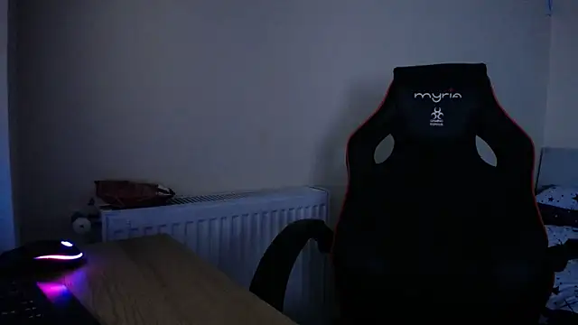 Snapshot of amydamarw chatting on 03.13.26 amydamarw online show from 03.13.26