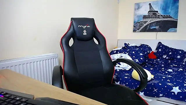 Snapshot of amydamarw chatting on 03.29.26 amydamarw online show from 03.29.26