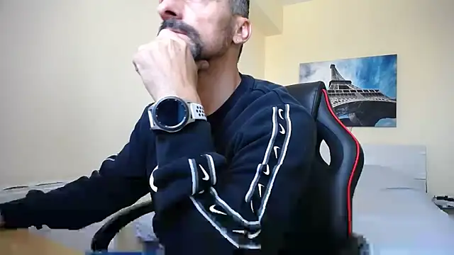 Snapshot of amydamarw chatting on 04.11.26 amydamarw online show from 04.11.26