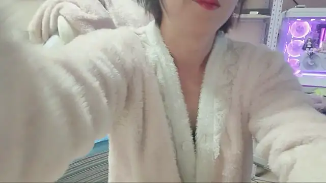 majlee2024 online show from 10.25.25