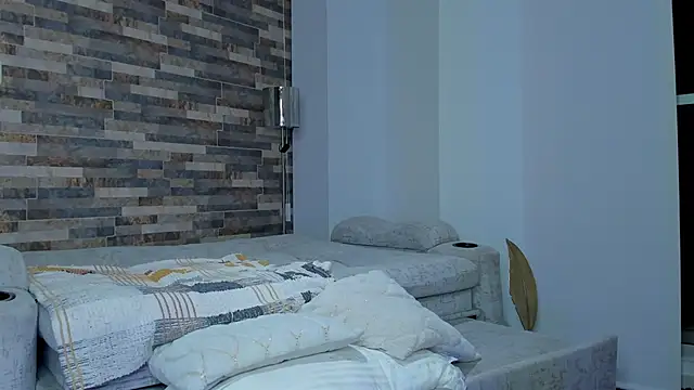 Snapshot of zaiin_diesel chatting on 02.25.25 zaiin diesel online show from 02.25.25