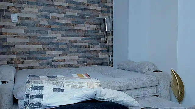 Snapshot of zaiin_diesel chatting on 03.12.25 zaiin diesel online show from 03.12.25