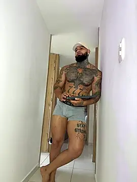 Snapshot of zaiin_diesel chatting on 09.14.25 zaiin diesel online show from 09.14.25