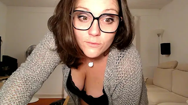 vagina02cam online show from 12.02.25