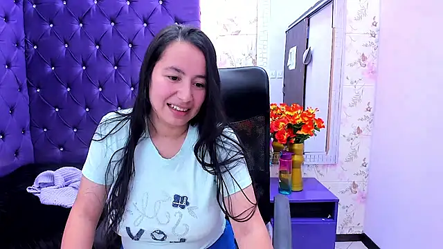 Snapshot of NaomyPrinces chatting on 06.27.26 NaomyPrinces online show from 06.27.26