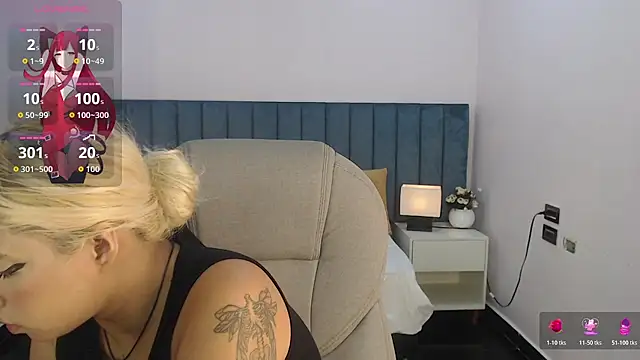 Snapshot of april_bunnyy chatting on 05.27.26 april bunnyy online show from 05.27.26