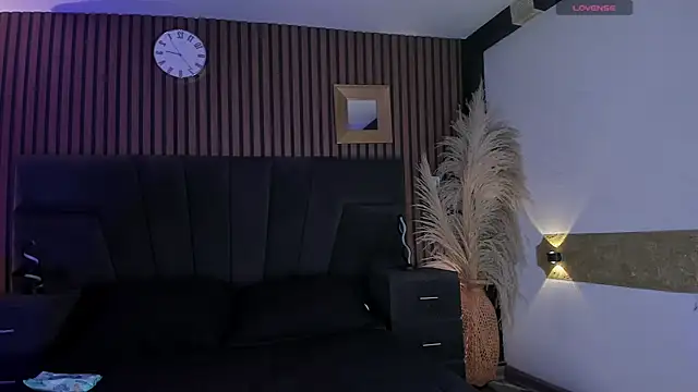 Melany Luv online show from 04.10.26