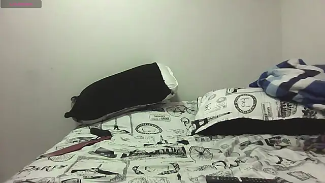 Snapshot of amydeepqueen chatting on 02.18.25 amydeepqueen online show from 02.18.25