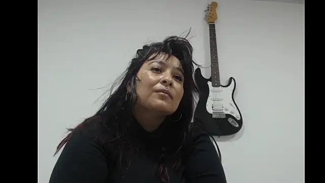 Snapshot of amydeepqueen chatting on 09.23.25 amydeepqueen online show from 09.23.25