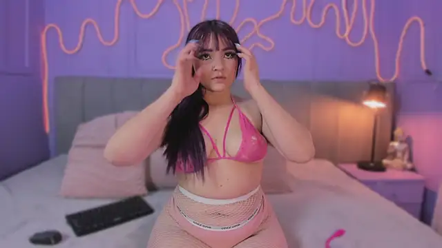 Snapshot of Mai_higurashi chatting on 10.06.25 Mai higurashi online show from 10.06.25