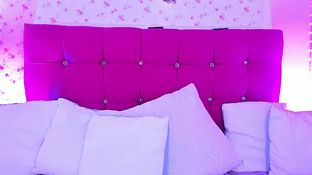 Snapshot of Mai_higurashi chatting on 02.15.26 Mai higurashi online show from 02.15.26