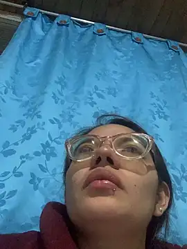 elettra fioreee online show from 12.10.24