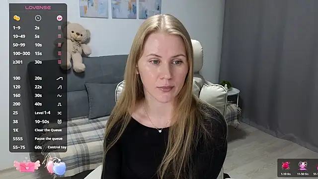 Snapshot of IsabelAllen chatting on 01.17.26 IsabelAllen online show from 01.17.26