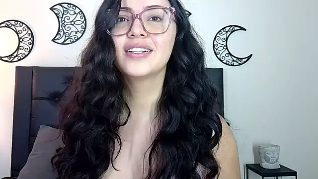 EvoletFMK online show from 11.15.25