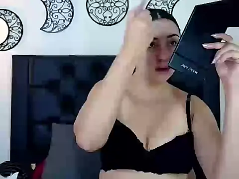 EvoletFMK online show from 12.21.25