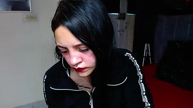 Violettasquirt online show from 02.11.26