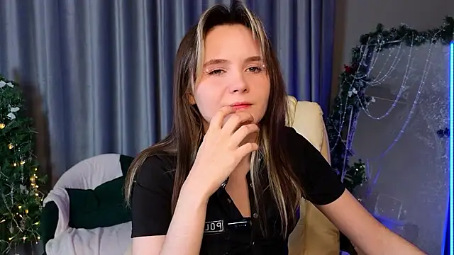 CiriRianonn online show from 01.13.26