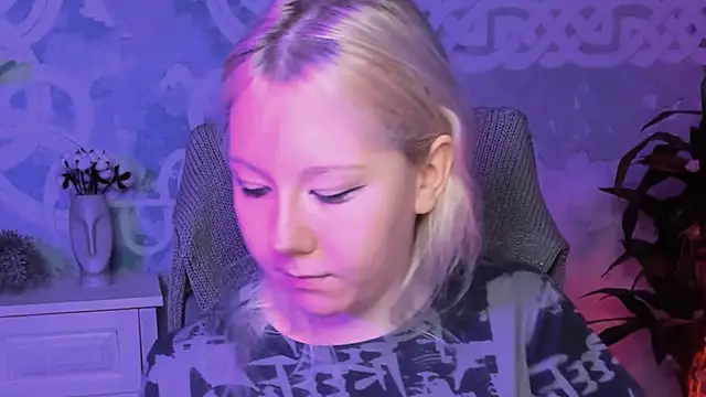NancyMartinez online show from 01.10.25
