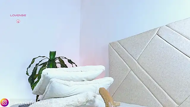 Mariafer05 online show from 03.04.25