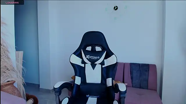 Snapshot of -Sofii_ chatting on 07.06.26 -Sofii online show from 07.06.26