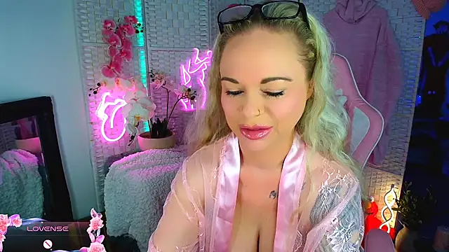 EllieKarrX online show from 01.21.25