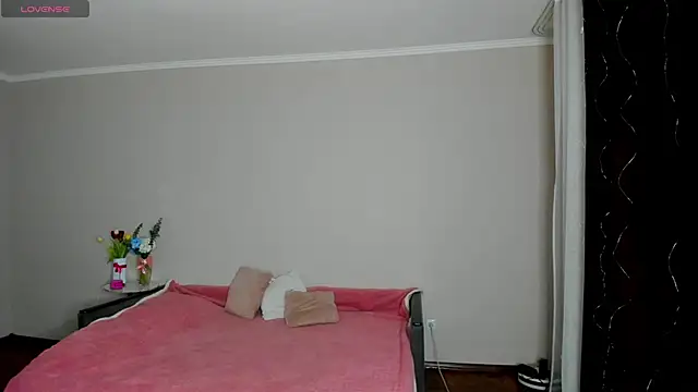 -Sacura- online show from 03.10.26