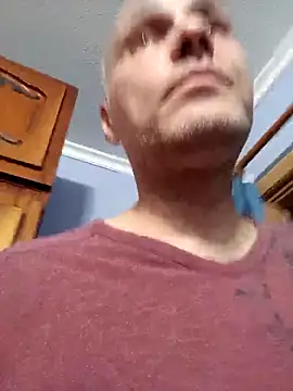 Pineapple04 online show from 10.27.25